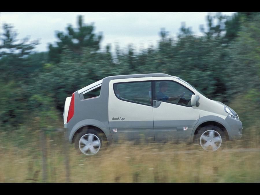  Renault Trafic Deck Up Concept 2004 года  (фото 23 из 56)
